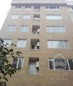 آپارتمان ۹۲ متری هلال احمر