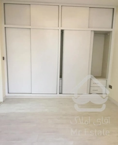 امانیه ٢١٥متر ٢ پارکینگ