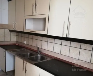 50متر. 8ساله.سازمان برنامه. فول امکانات