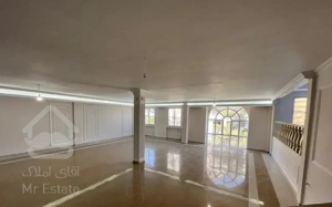 ۲۶۰ متر/دوبلکس/با حیاط درب مستقل/میرزا کوچک خان