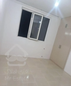 آپارتمان 75 متری طبقه ۳.   دوخوابه