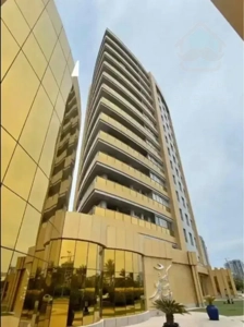 فروش فوری  ۱۳۲ متری برج طلایی ۲ خواب پیش فروش