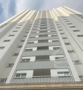 ۱۴۲فول ۲ تراس ۲ پارکینگ