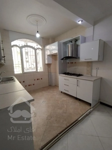 50 متر « سالن پرده خور » اکباتان/ غرق نور