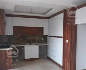 آپارتمان صادقیه 98متر سه خواب نوساز