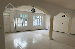 اجاره خانه ۱۸۰متری دربستی دو خواب خیلی تمیز