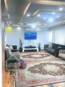 ۸۴ متر اکباتان قدیم با سند بازسازی فول