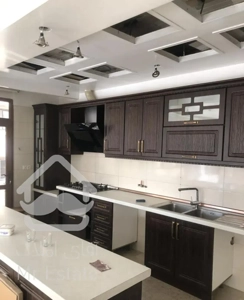 ۱۱۵ متر نیاوران/شمال کاخ