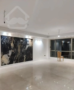 ۱۶۵متر نوساز کلید نخورده با ۲ پارکینگ سندی