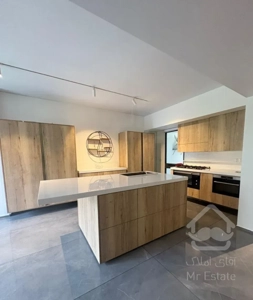 ۲۰۰متر۳خواب مدرن،لوکیشن دنج / ویو باغ