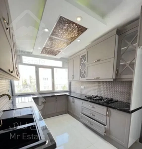 81متر۲خ زیبادشت شهرک لاله میدان لاله دهکده المپیک