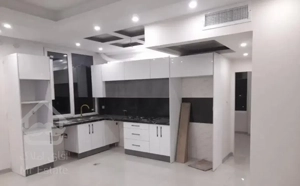 ۸۷متر۲خ/کلید نخورده/ساختمان دوکله/پارک تهران ویلا