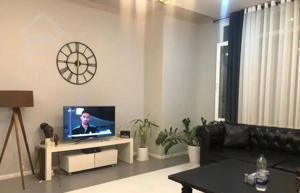 ۱۴۰ متری نوساز اوایل هفت تیر