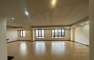 دروس ۲۳۵ متر چهار خواب دو پارکینگ