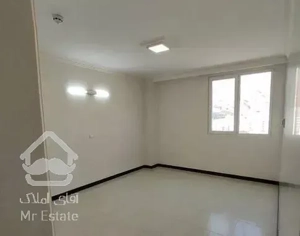 ۷۹متری ،در طبقات بالا ،کارشناسی شده