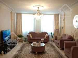 ۸۰ متر سالن پرده خور ۸ واحدی طبقه اول پروانه شمالی