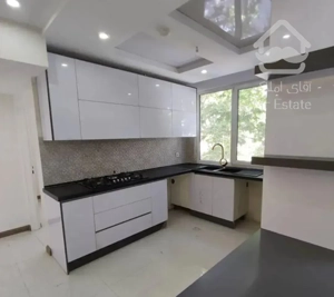 فروش واحد ۱۰۵ متری خوش نقشه