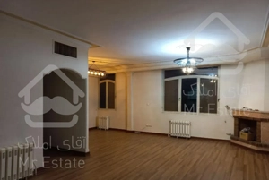 95متر حسین آباد / شیان / لویزان