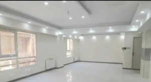 ۹۸ متر نوسازِ کلید نخورده / بلوار بریانک /تک‌واحدی