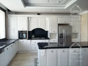 فروش آپارتمان ۳۵۰متر فرمانیه