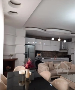 فروش واحد ۱۲۷‌ متری فول‌ امکانات