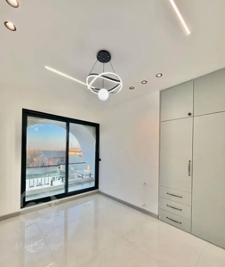 فروش آپارتمان ۱۳۰ متری ۲ خوابه در زمزم