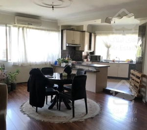 میرداماد /۱۵۲ متر ۳ خواب / سرمایه گذاری