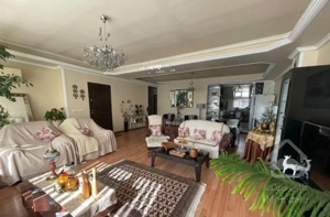 اجاره واحد 125متری در ولیعصر