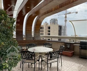 فرمانیه ١٧٠ متر ۳ ساله فول