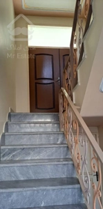 فروش آپارتمان بازسازی شده تمیز و خالی