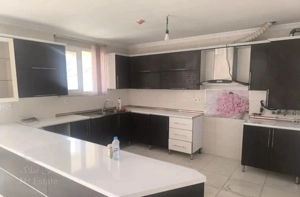 رهن و اجاره واحد 120 متری بر بلوار اصلی گلستان