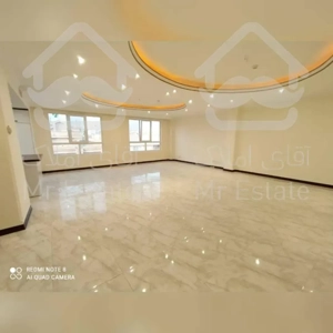 فروش آپارتمان ۱۲۱ متری تک واحدی