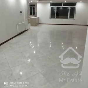 فروش ۱۴۰ متر ۳ خواب کلید نخورده