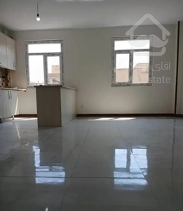 ۸۵ متر نوساز /معاوضه با واحد کوچیکتر