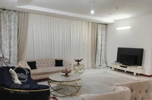 ۱۰۰ متری اوایل لادن /اقبال شیک