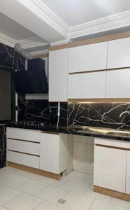 فروش ۱۰۲ متری آسانسور دار کوچه نیما(املاک مدرن)