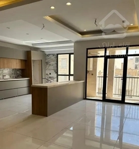 ۸۲ متر/فول امکانات/کم واحد/کم سن