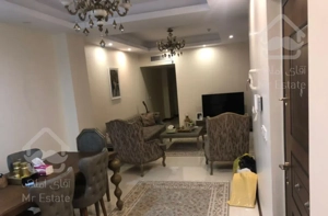 ۹۰ متر فول امکانات نوساز طبقه سوم