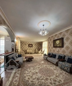 ۱۳۵ متر ۲ خواب واقع در محلاتی ( قدرالسهمی )