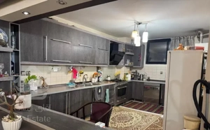 آپارتمان۱۵۷متری/تک واحد/مشتاق/خیابان علامه امینی