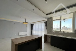 ۱۴۵متری سه‌خواب/ حاشیه الهیه/ طراحی مدرن