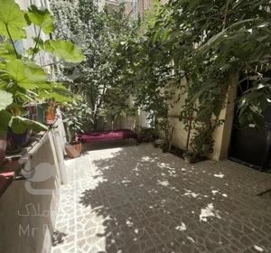 100 متر ، تکواحدی ، فرحزاد