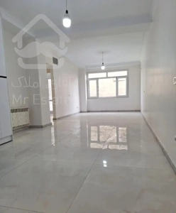 ۸۵متر  اباذر  سالن پرده خور