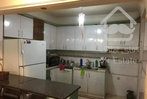 ۷۵متر۲خواب/طبقه چهارم/پارکینگ و انباری