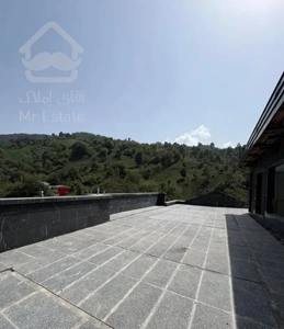 فروش ویلا بدون تکرار با ویو ابدی چسبیده به بام سبز