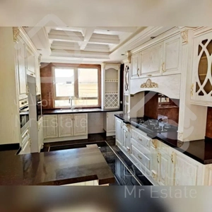 خرید آپارتمان اکازیون در نیاوران ۲۰۰ متر فول امکانات