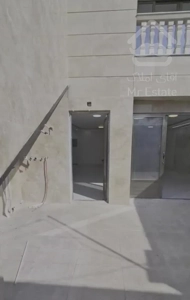 آپارتمان ۱۳۰ متر/۳ خواب/حیاطدار راه جدا/جانبازان