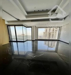 ۲۱۵متر ۳خواب تکواحدی نوساز و کلید نخورده