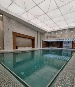 ۱۰۰متر دونبش در برج مجلل با مشاعات کامل رفاهی