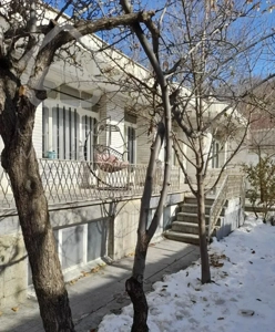 سعادت آباد / ۱۱۶ متر / یک از سه / ۹۵ قدرالسهم /